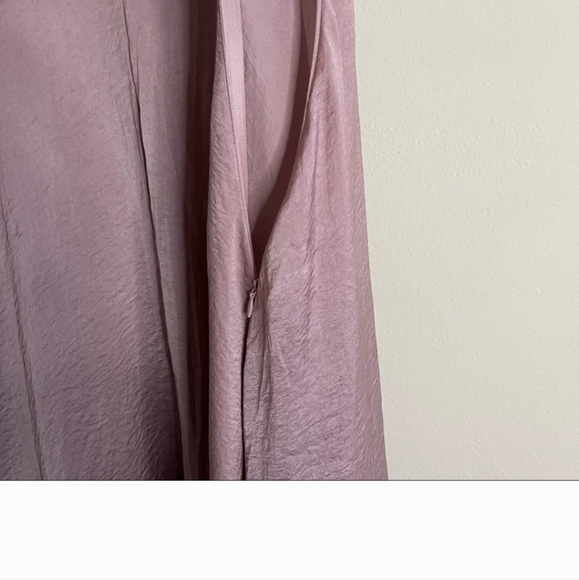 Nasty Gal “ Give It A Whirl Plunging Dress” - Picture 4 of 10